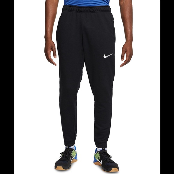 nike sweats tapered